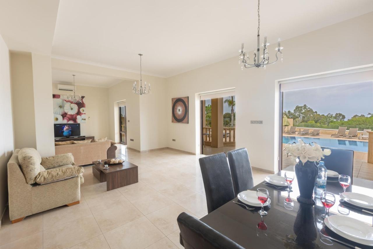 Sparta Luxury Villa Protaras Bagian luar foto