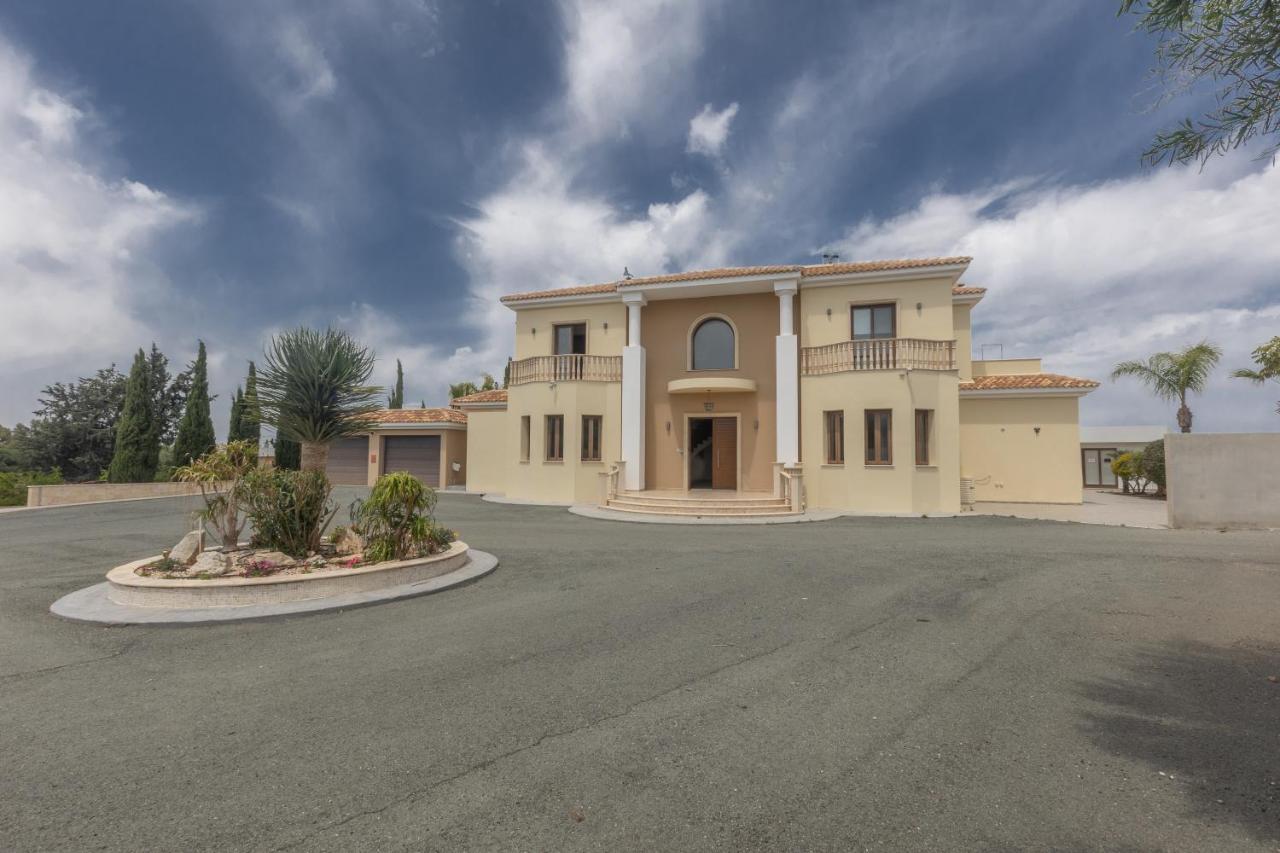 Sparta Luxury Villa Protaras Bagian luar foto